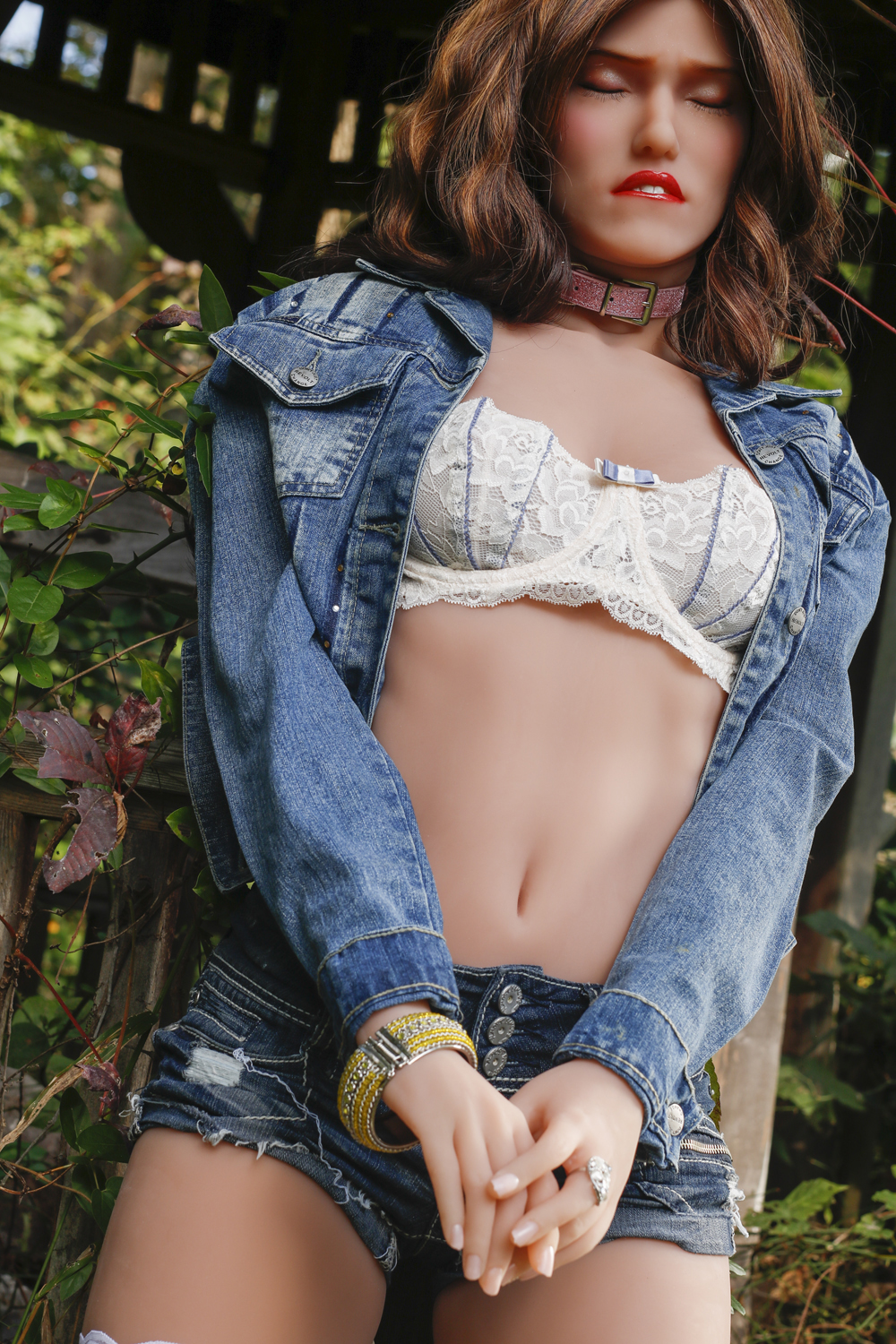 Explore our diverse sex dolls, from TPE to silicone, with options like blonde, Asian, BBW, skinny, tall, and various bust sizes—even alien designs! Enjoy in-stock 24-hour shipping or custom orders. Partner brands: Irontech, WM, SE, ZELEX, FUNWEST andsoan