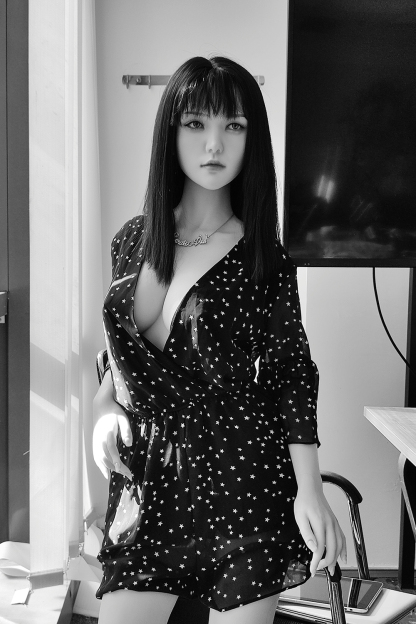 162cm B-Cup Silicone Realistic Elegant Black Hair Sex Doll - Phyress for Sale | DollsLover Official Store | Qita Doll