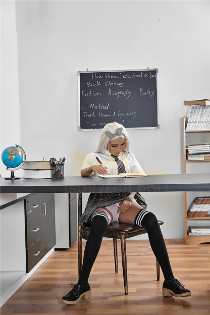 150cm/4ft11 B-Cup TPE Sex Doll – Odette-DollsLover Official Store