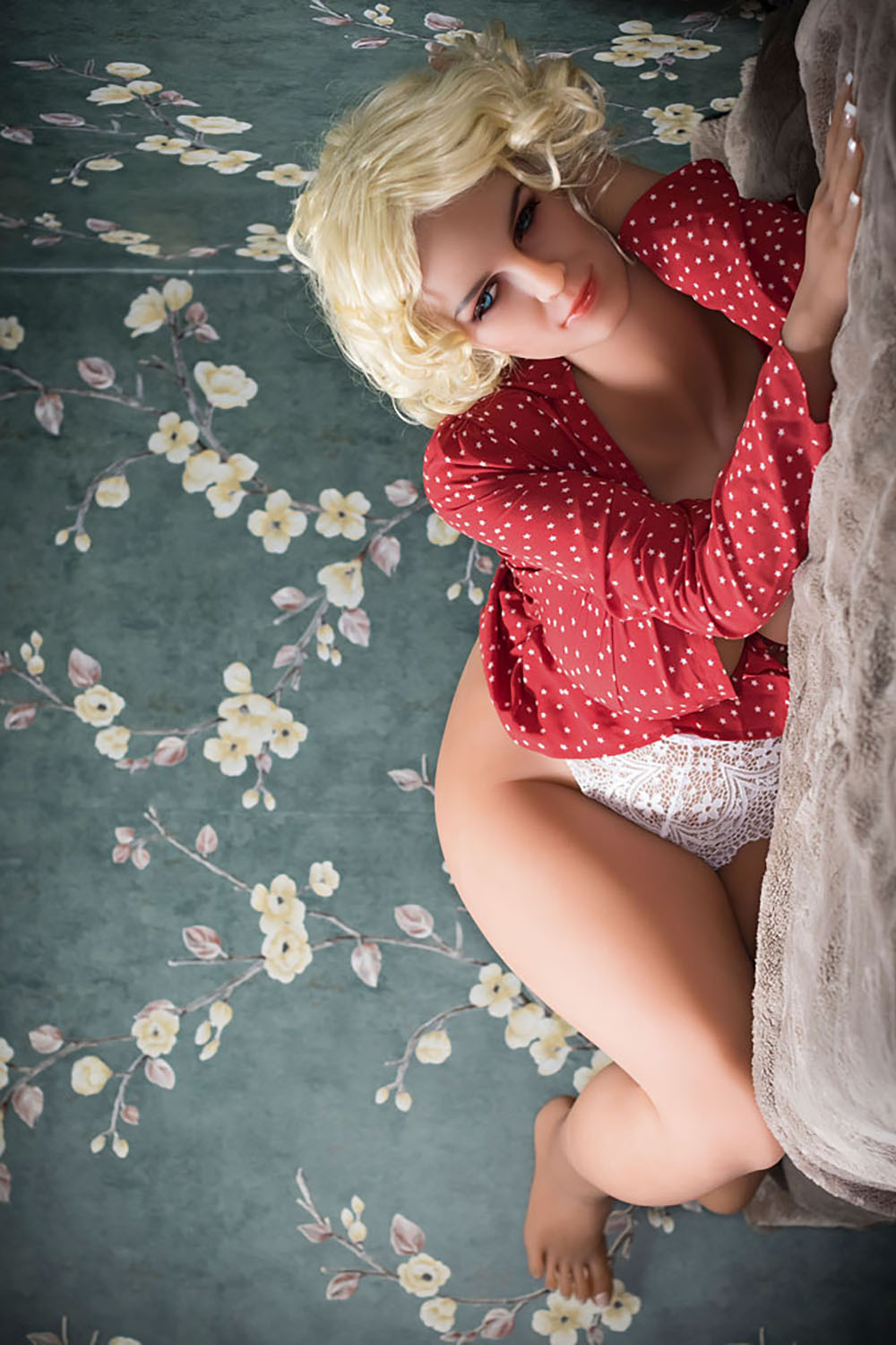 Explore our diverse sex dolls, from TPE to silicone, with options like blonde, Asian, BBW, skinny, tall, and various bust sizes—even alien designs! Enjoy in-stock 24-hour shipping or custom orders. Partner brands: Irontech, WM, SE, ZELEX, FUNWEST andsoan.