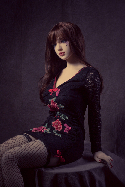170cm E-Cup TPE Lifelike Mature Brunette Sex Doll - Rhavelle for Sale | DollsLover Official Store | Qita Doll