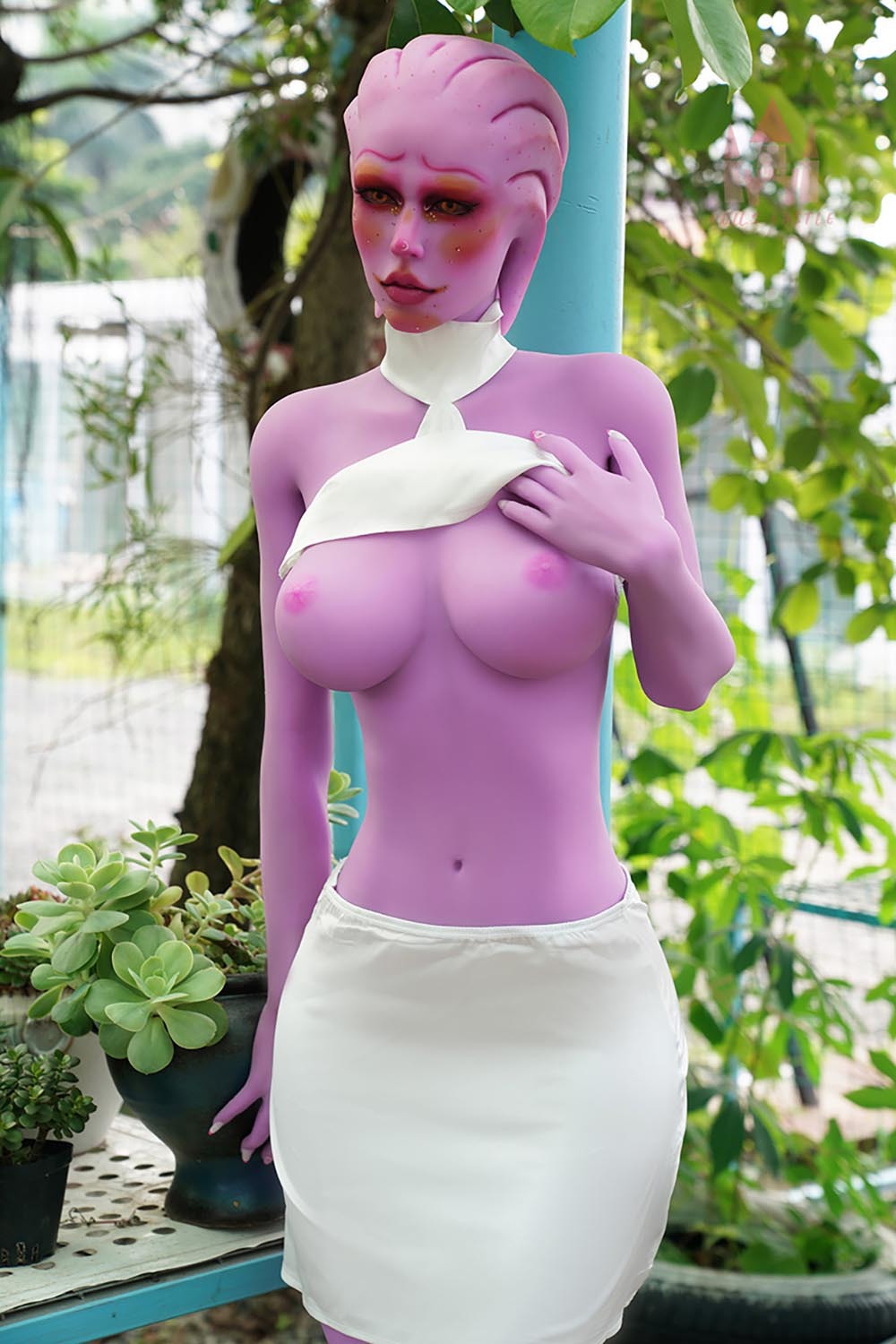 170cm E-Cup TPE Sex Doll - Faerelle Mature Alien Look TPE Doll, Curvy Figure & Life-Size Design