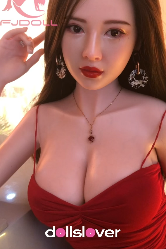 166cm D-Cup Silicone Sex Doll Noirelle – Elegant Curves, Realistic Touch, Lifelike Experience