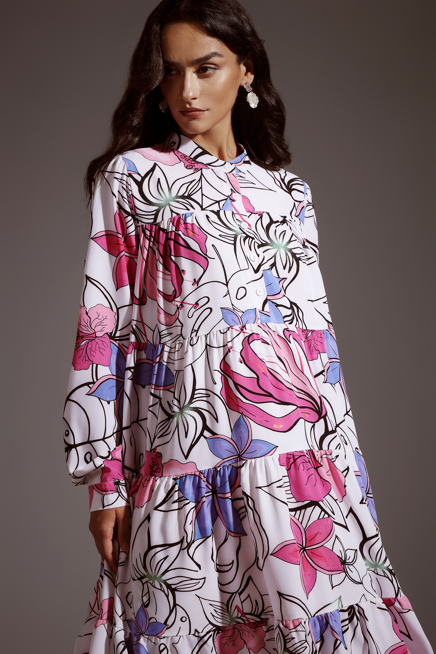 Verdad Long Sleeves Floweer Maxi Dress