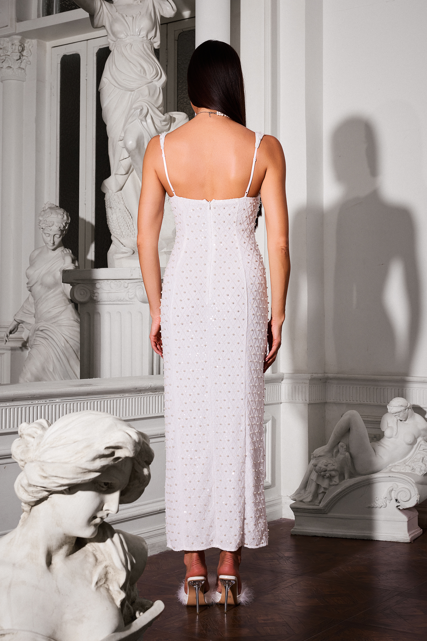 Kivi Pearl Side Slit Midi Dress