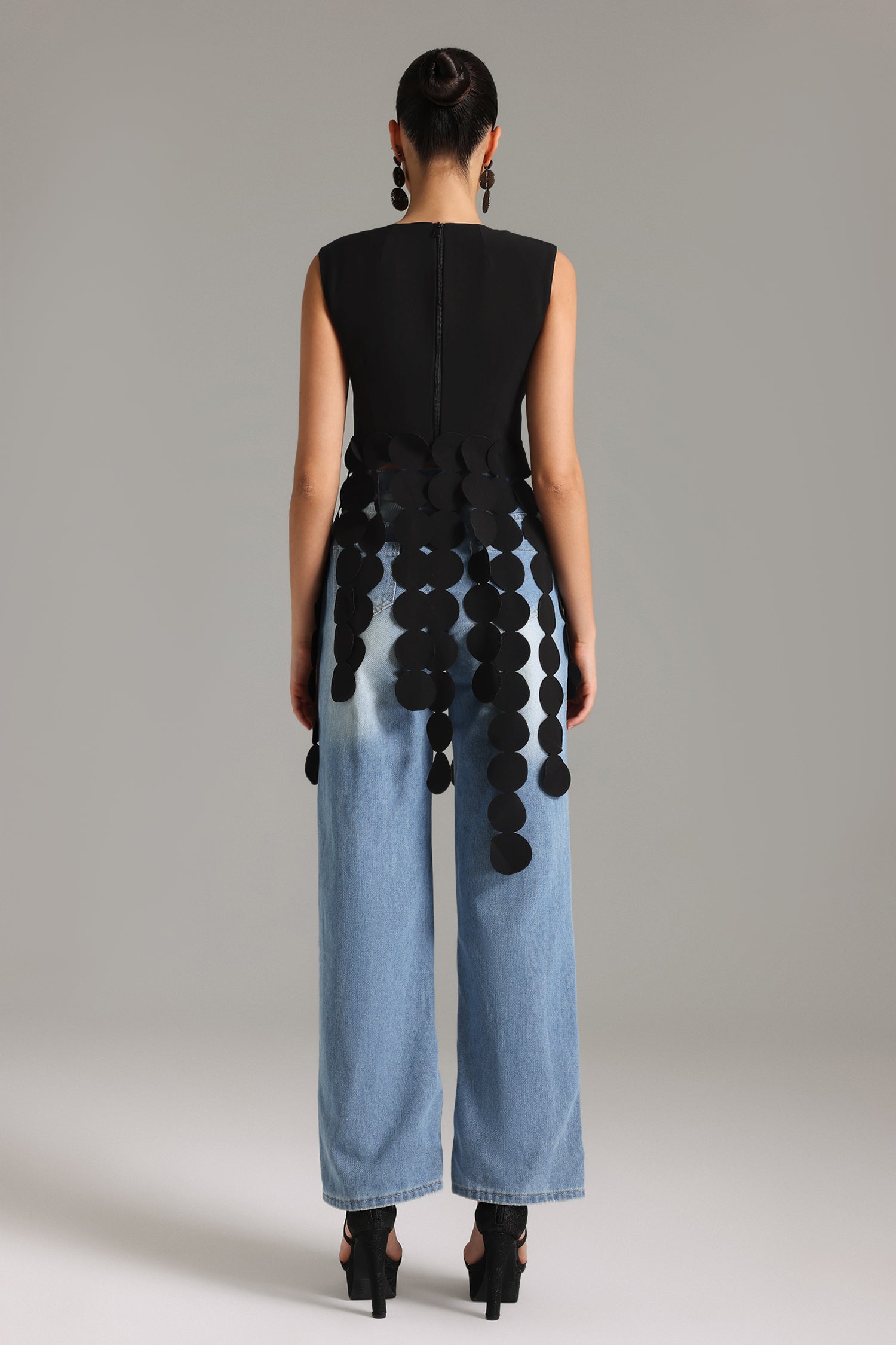 Sabina Round Leaves Top