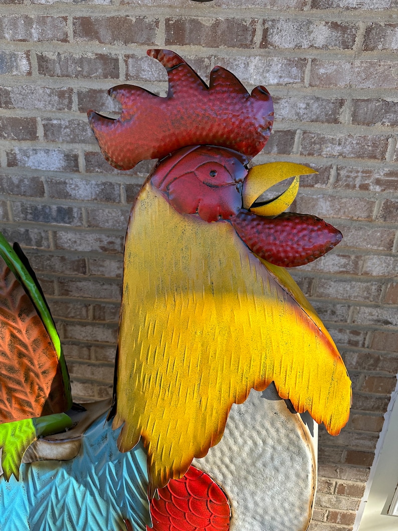 Rooster Metal Statue Garden Art Yard