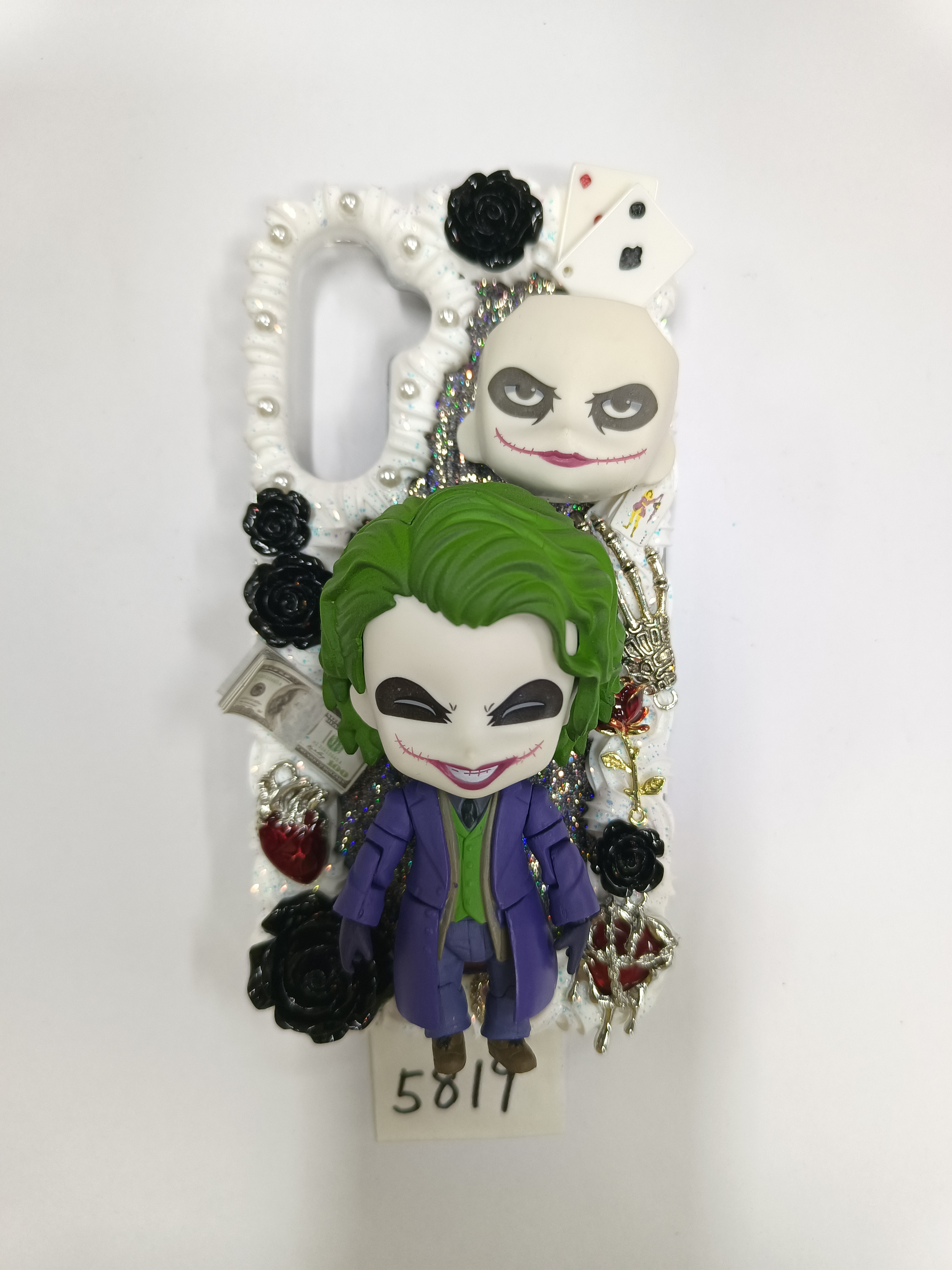 joker mobile phone case style, Joker female mobile phone case, cream glue handmade mobile phone case, art gift, commemorative gift, collection gift.