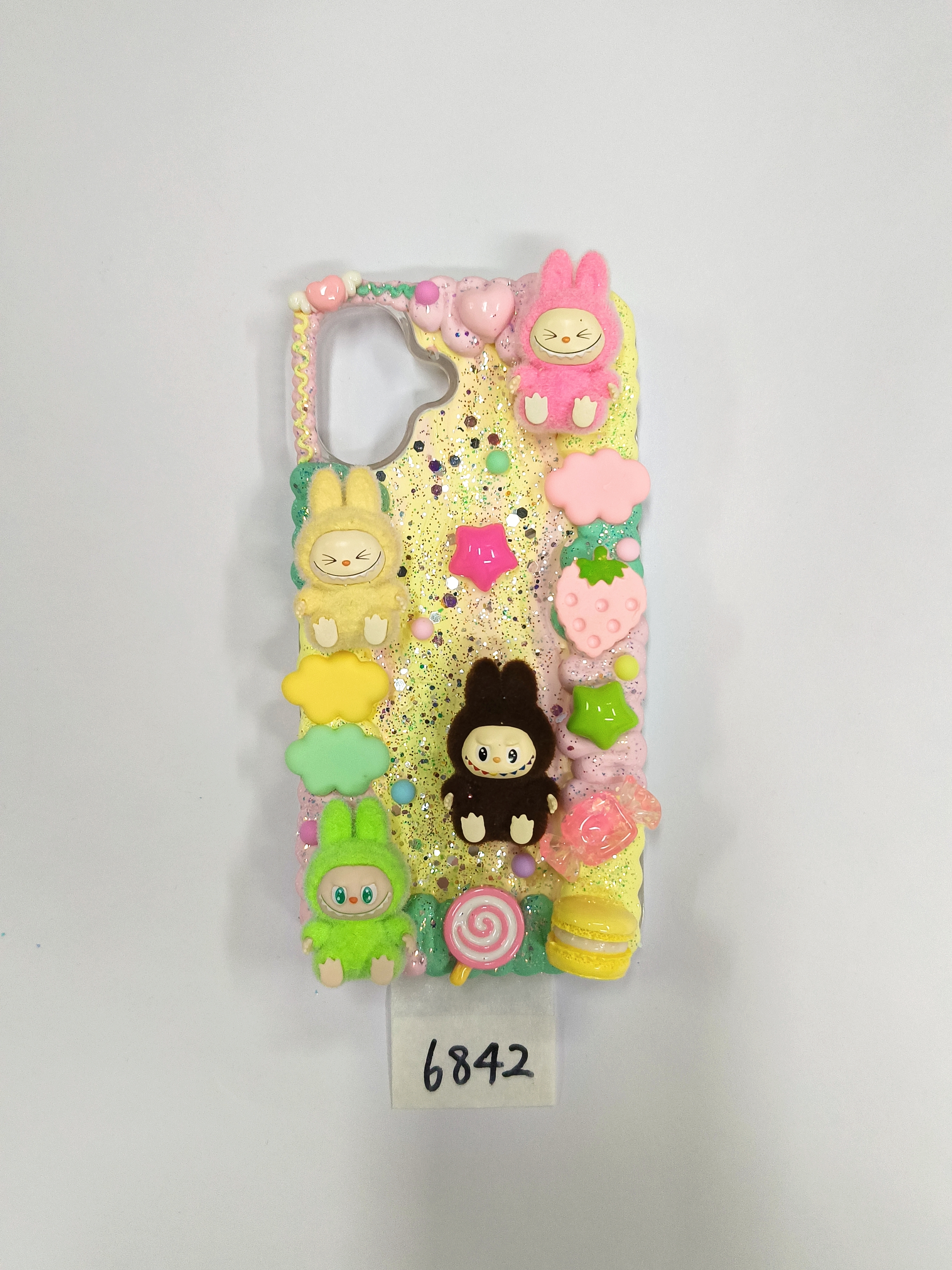 labubu style collection Color Block Lovers Rejoice! Labubu Neon Color Clash Edition Unlocks New Toy Trends