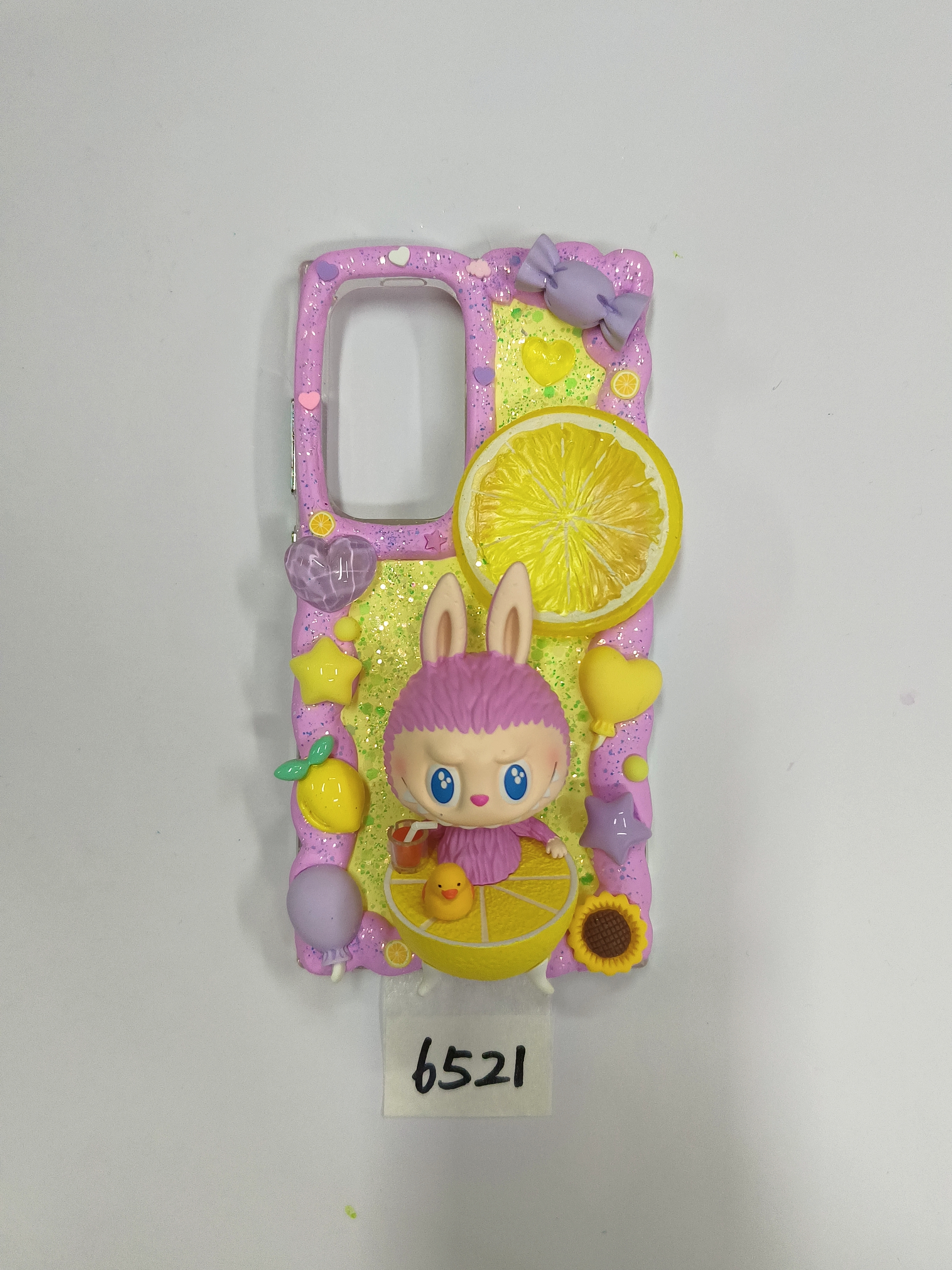 labubu style collection Color Block Lovers Rejoice! Labubu Neon Color Clash Edition Unlocks New Toy Trends