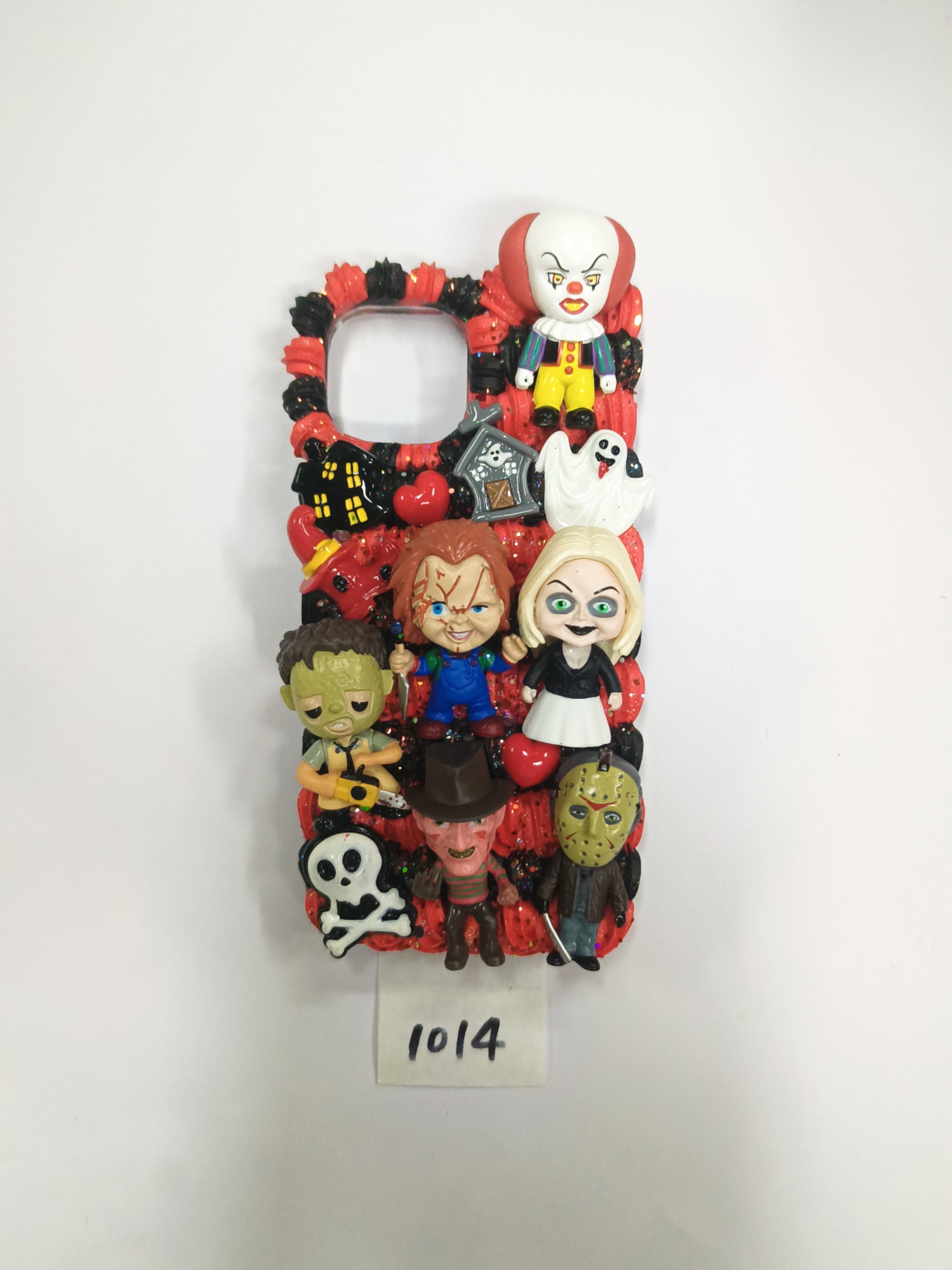 Chucky001 Child's Play Chucky Handmade DIY Phone Case, hollywood theme, 3D charms with the character, red and black background,  case for the iphone, samsung, moto.
