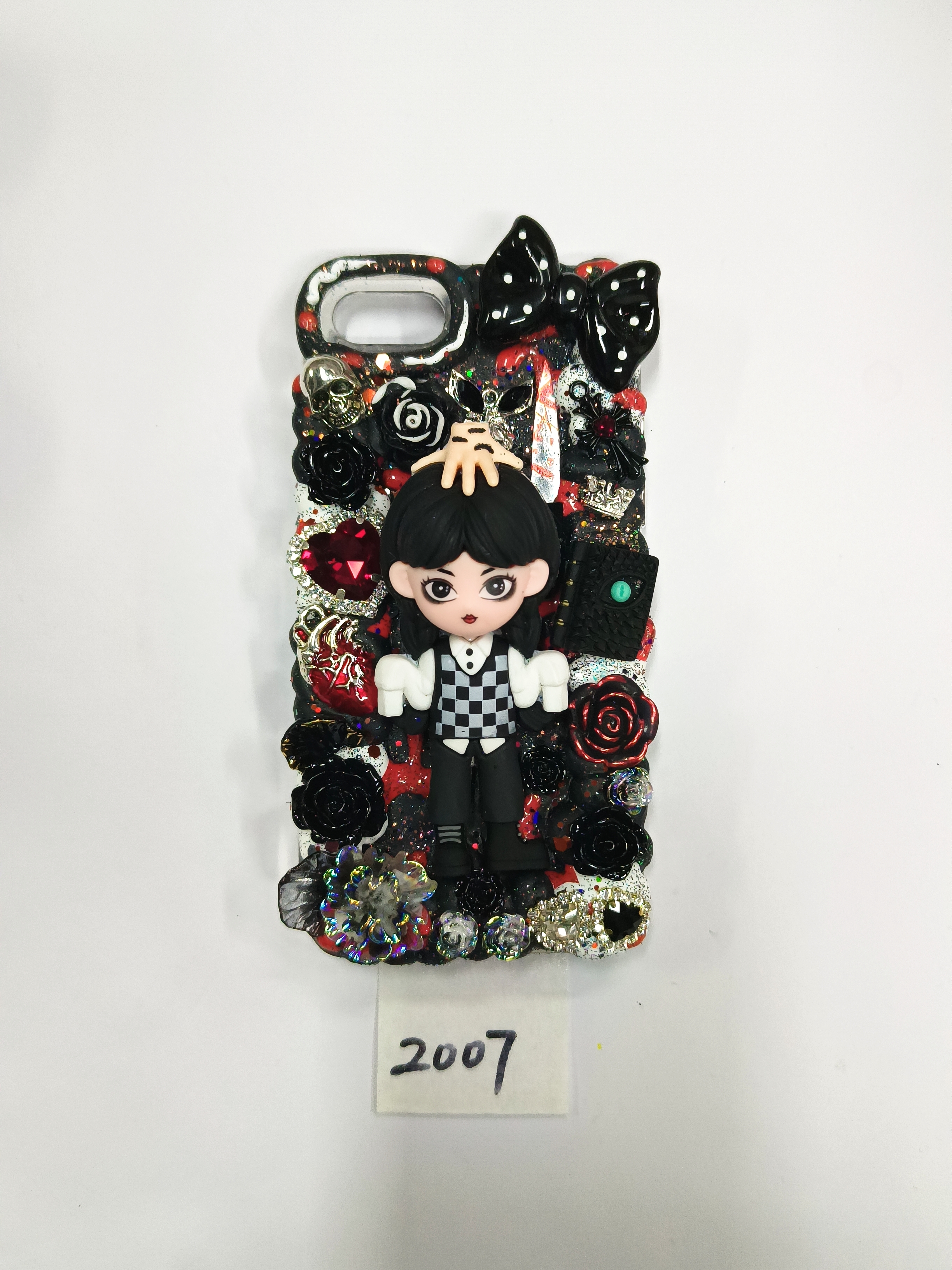 Wednesday Handmade Phone Case, Horror Series, thriller and suspense styles, Halloween designs, 3D cream glue.