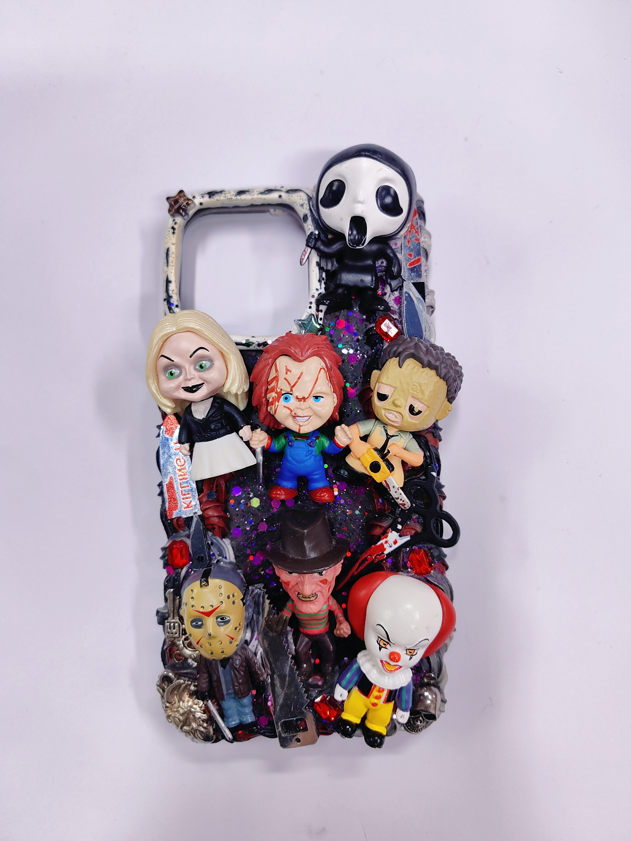 Chucky002 Child's Play Chucky Handmade DIY Phone Case, hollywood theme, 3D charms with the character, red and black background,  case for the iphone, samsung, moto.
