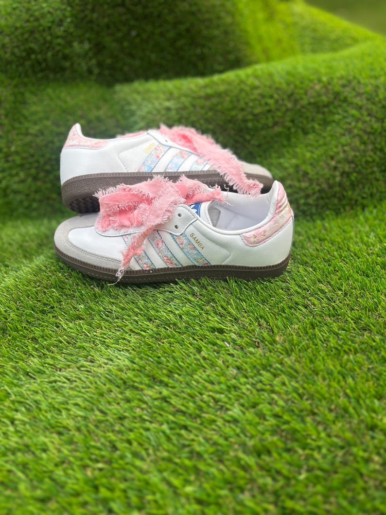 Custom Floral Samthtba OG Sneakers: Coquette core Velvet Lace Shoes