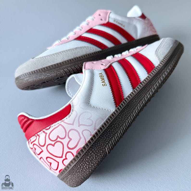 Samthtba Custom Sneakers – Valentines Day Gift for Her, Hand Painted Shoes
