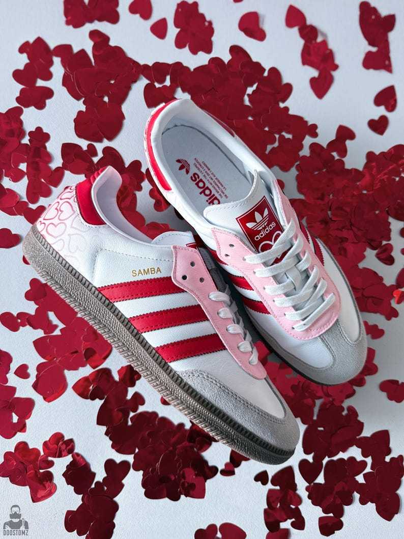 Samthtba Custom Sneakers – Valentines Day Gift for Her, Hand Painted Shoes