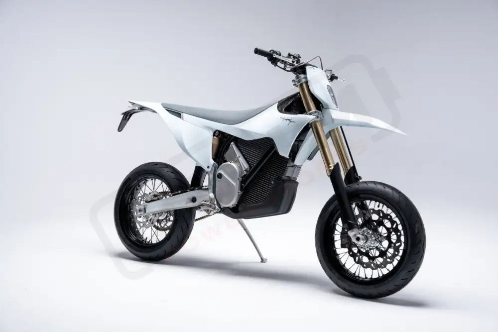 SM Electric Supermoto | Street Legal EMoto | 17” Wheels