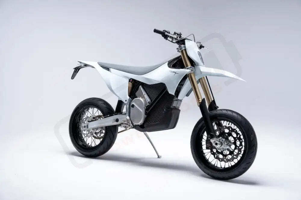 SM Electric Supermoto | Street Legal EMoto | 17” Wheels