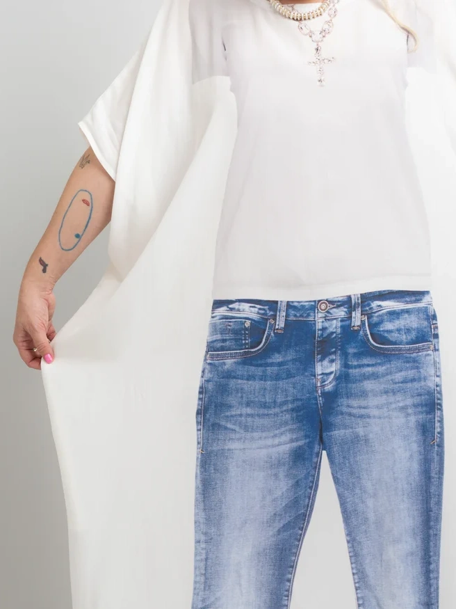 Jeans + Tee Caftan (White)