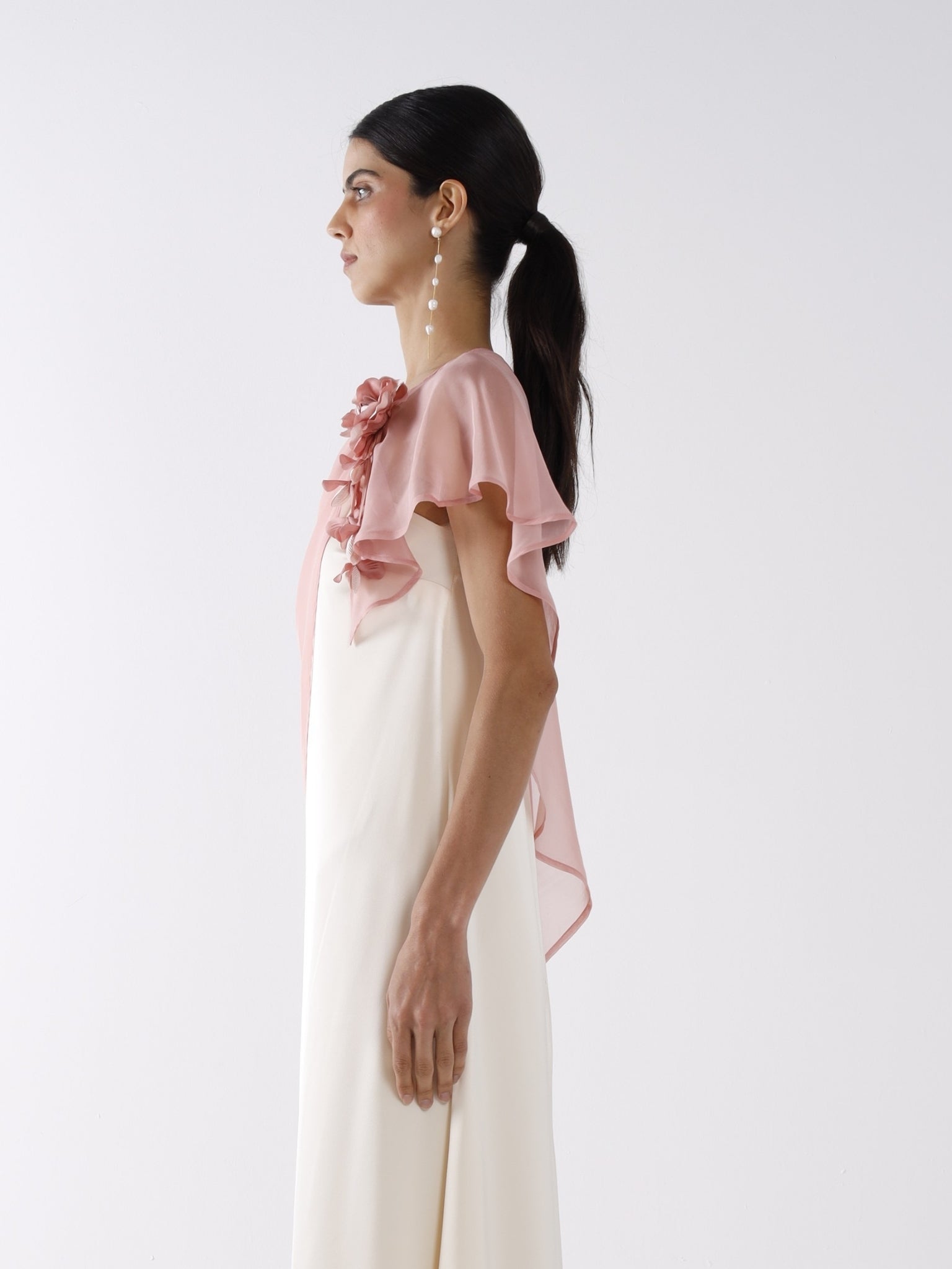 IVY CAPE - BLUSH