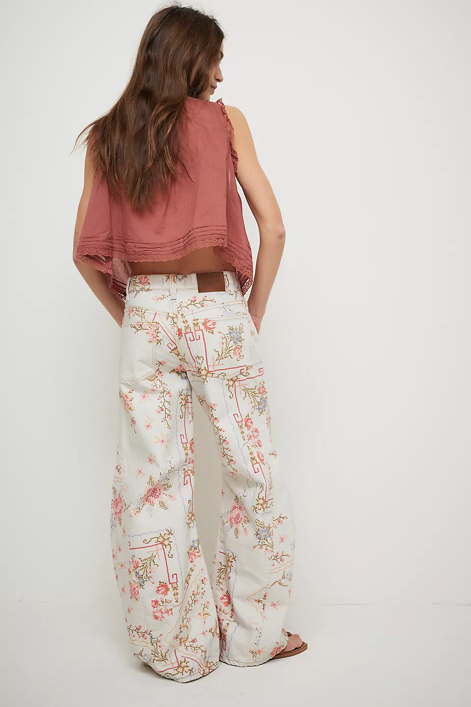 Printed high top jeans