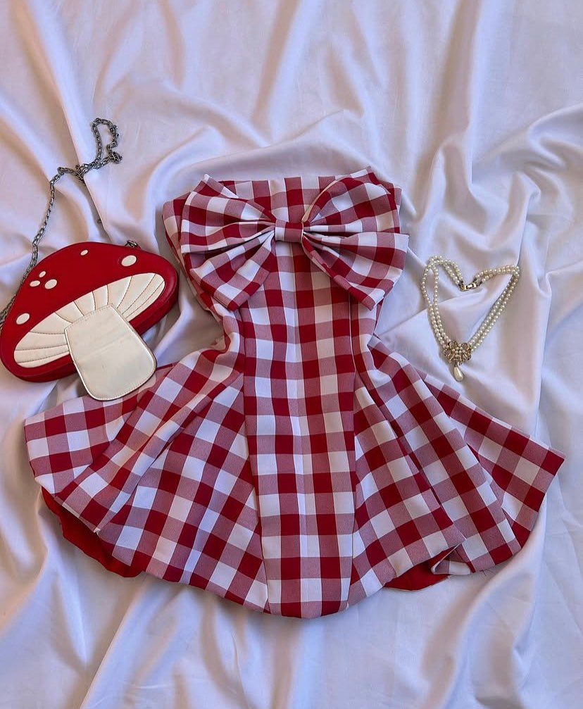 Red & White Gingham Strapless Bow-Front Puffball Dress