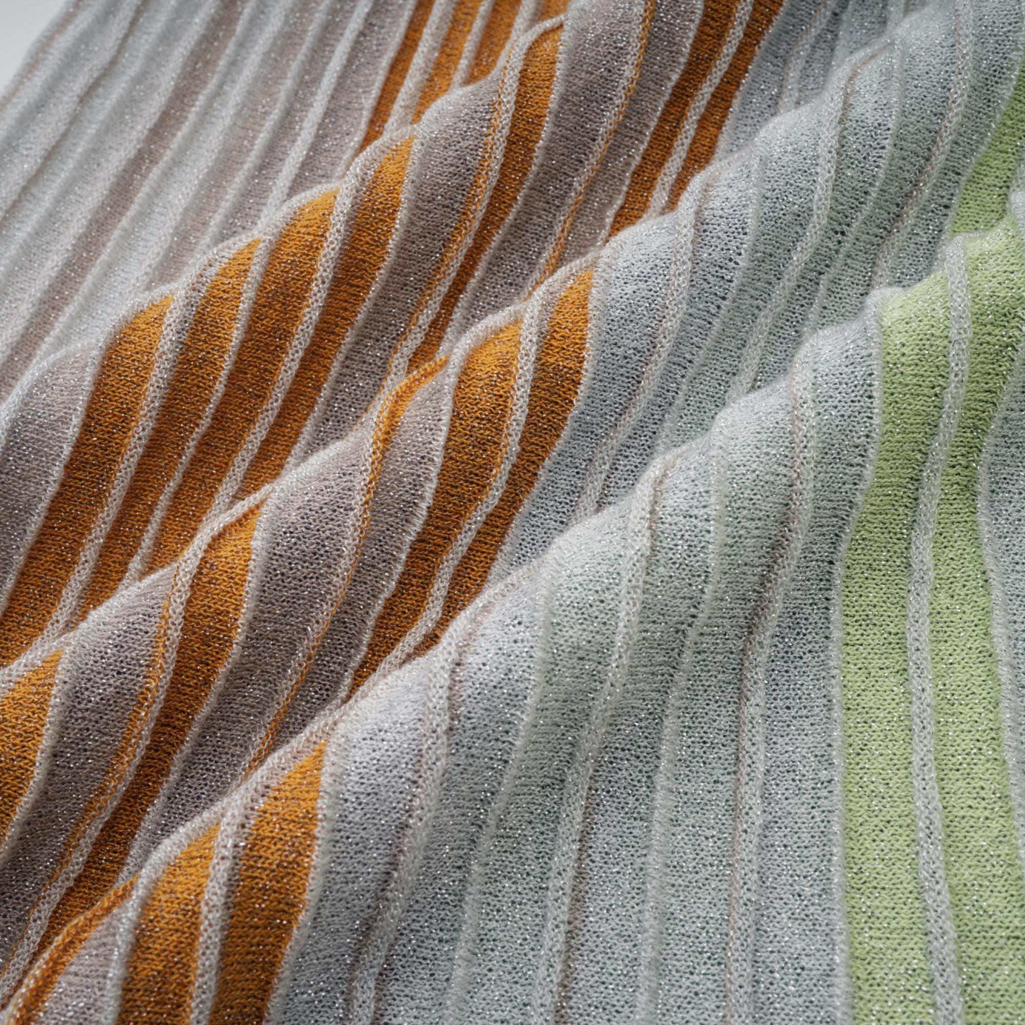 Serelith Metallic Knit Backless Maxi Dress