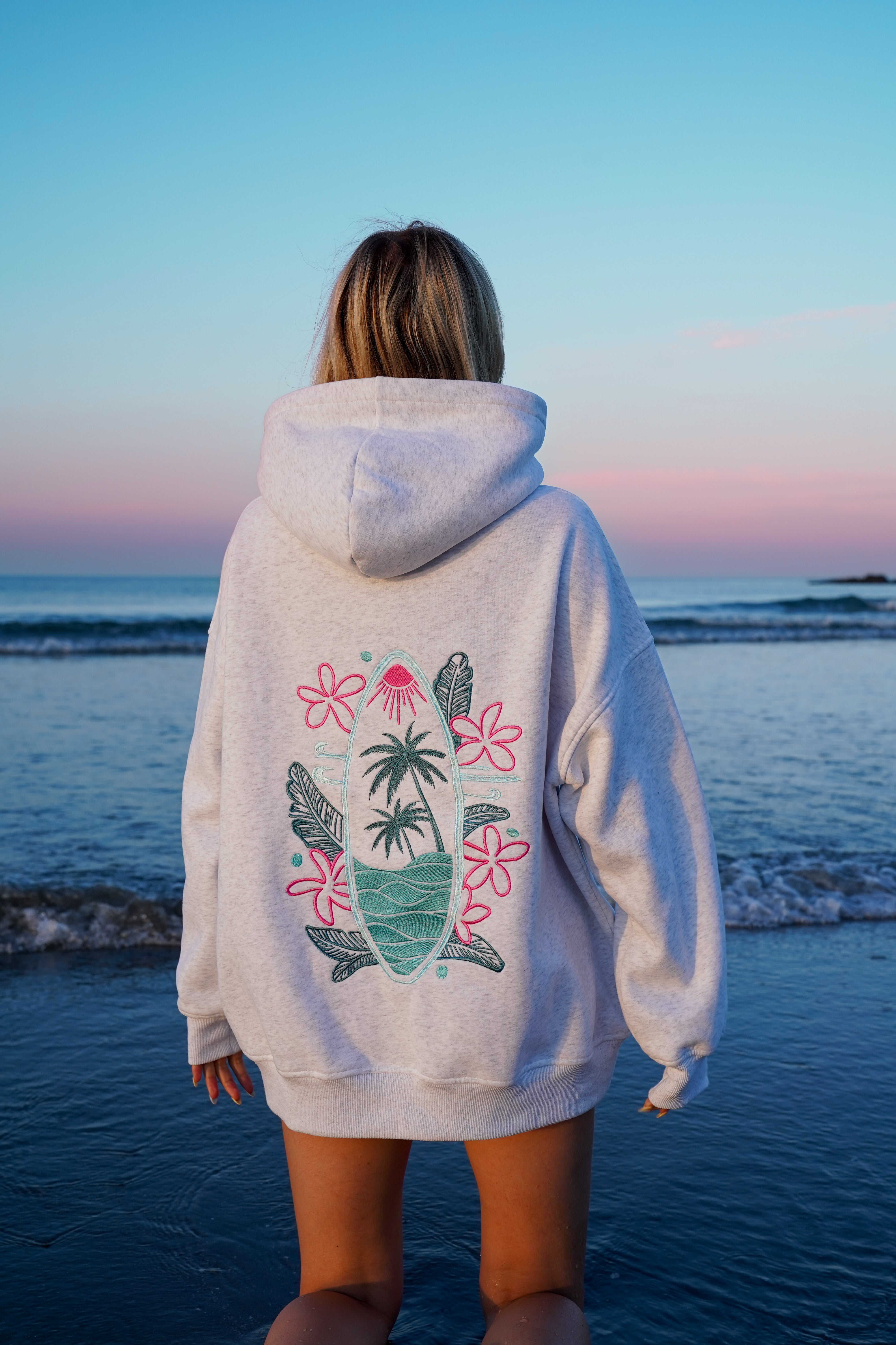 Pearl Grey Surfing The Waves Embroider Hoodie