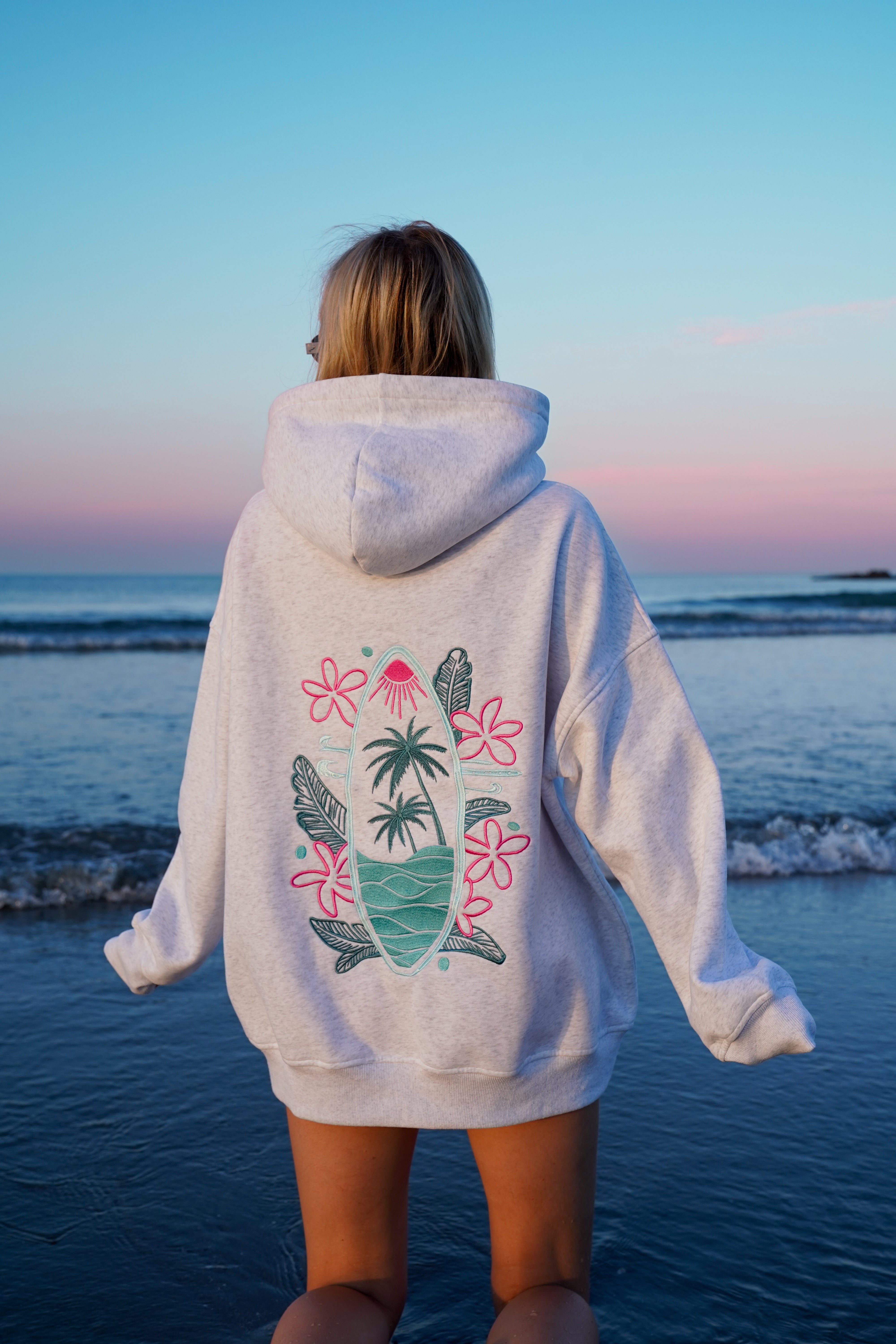 Pearl Grey Surfing The Waves Embroider Hoodie