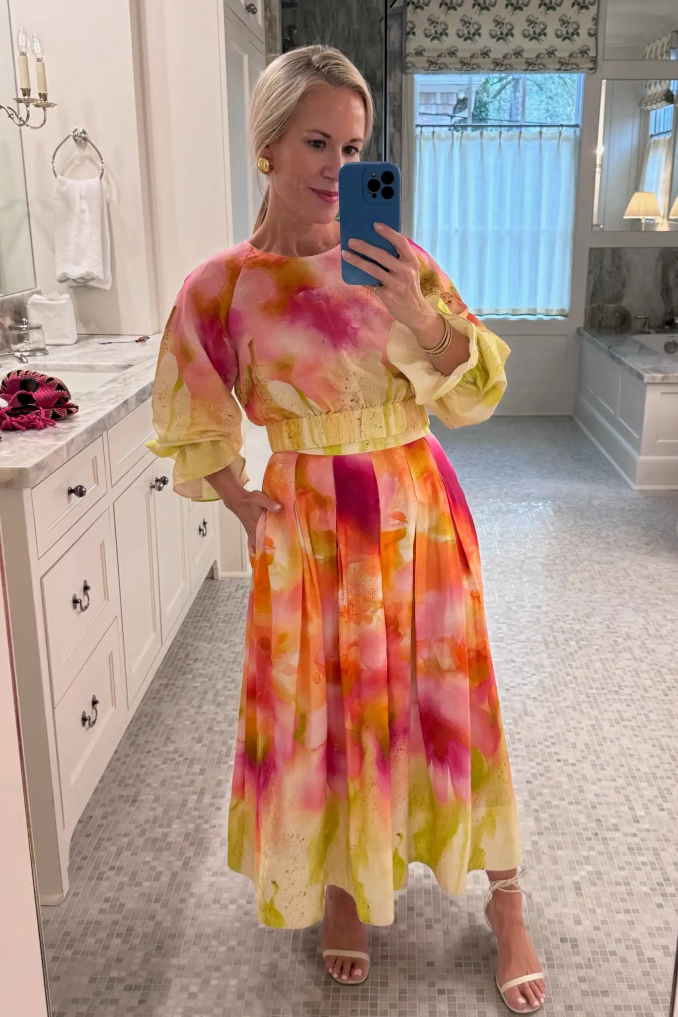 Watercolor Print Puff Sleeve Crop Top