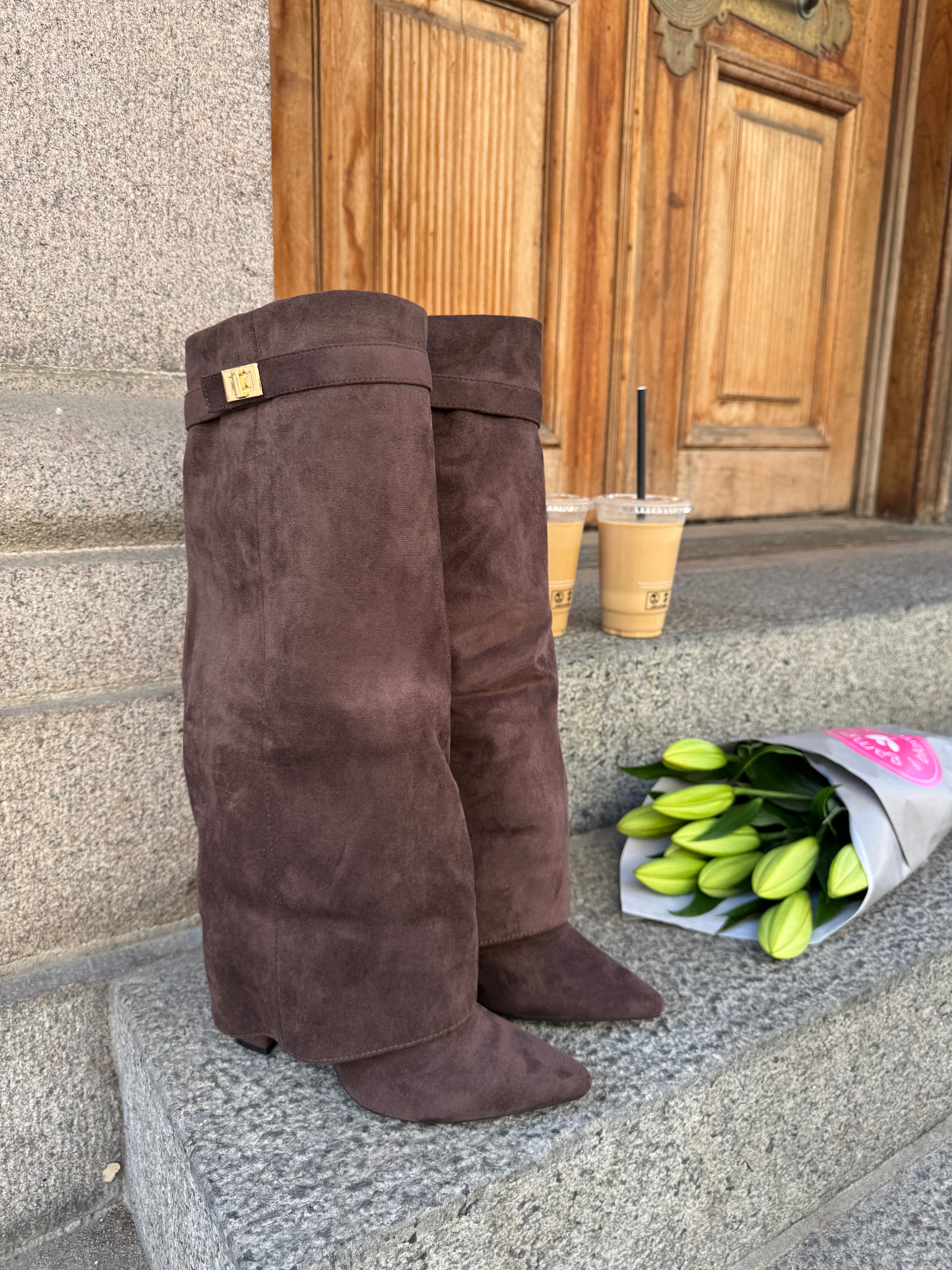 Suede Boots - Dark Brown