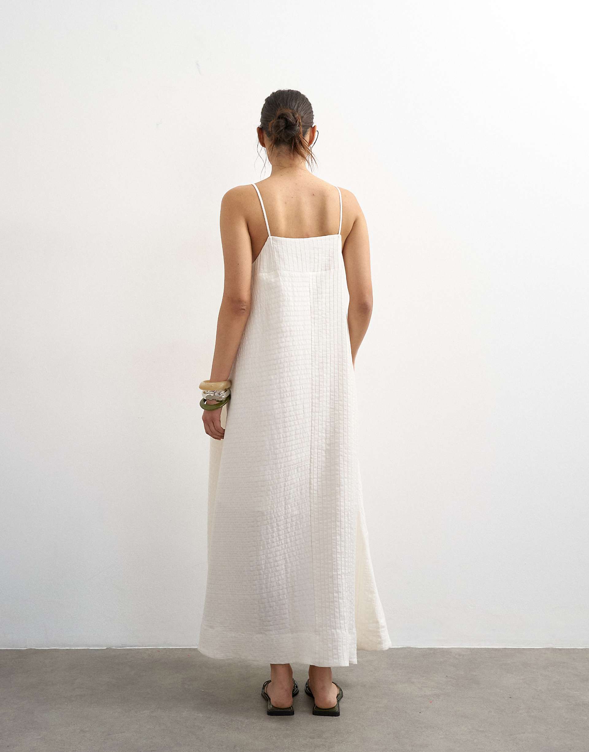 Minimalist Square Neck Loose Waffle Stitch Midi Dress