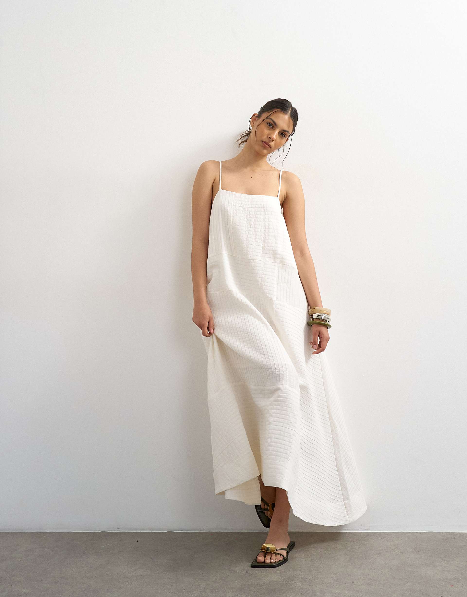  Minimalist Square Neck Loose Waffle Stitch Midi Dress