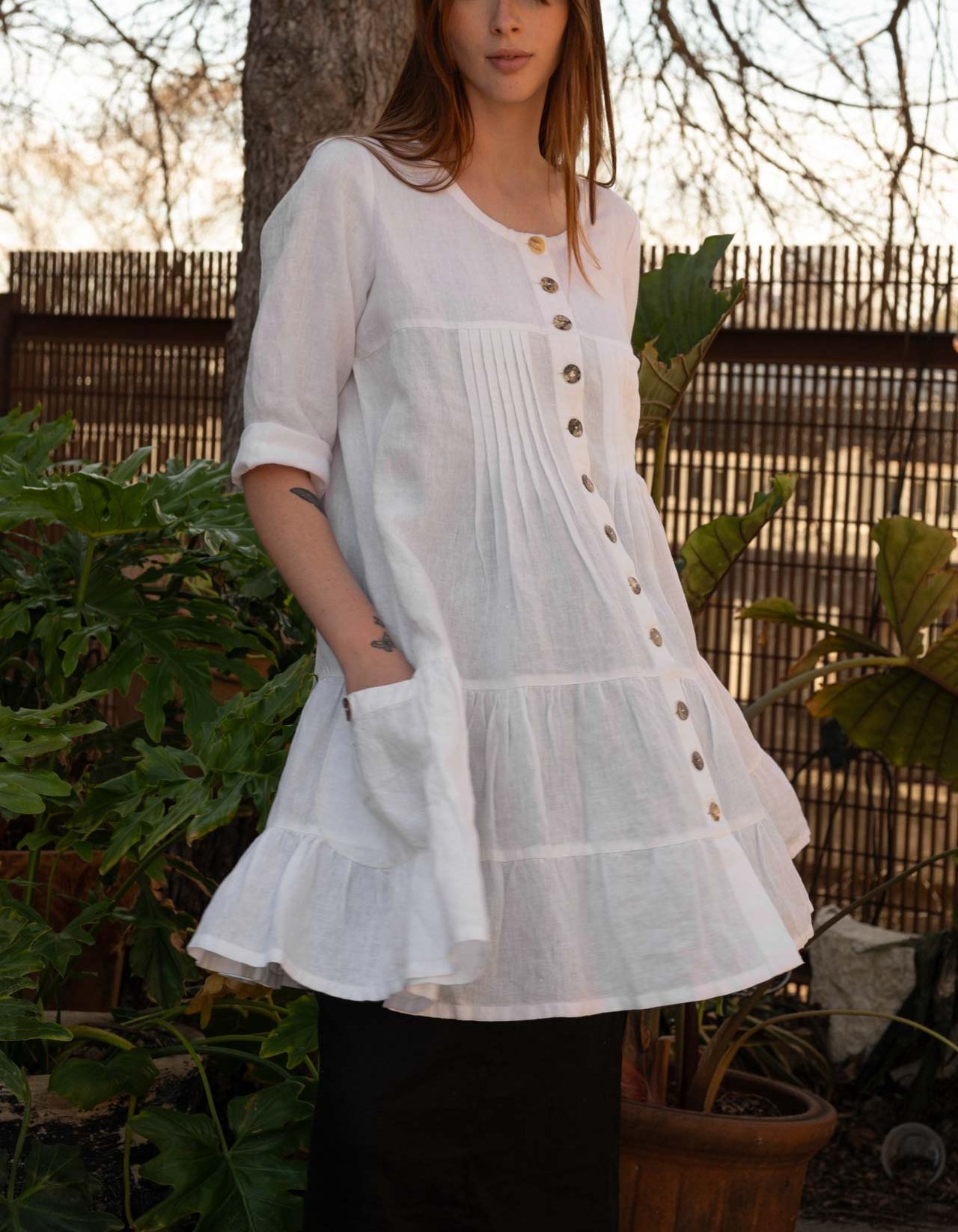 Tuck Top Linen By Grace