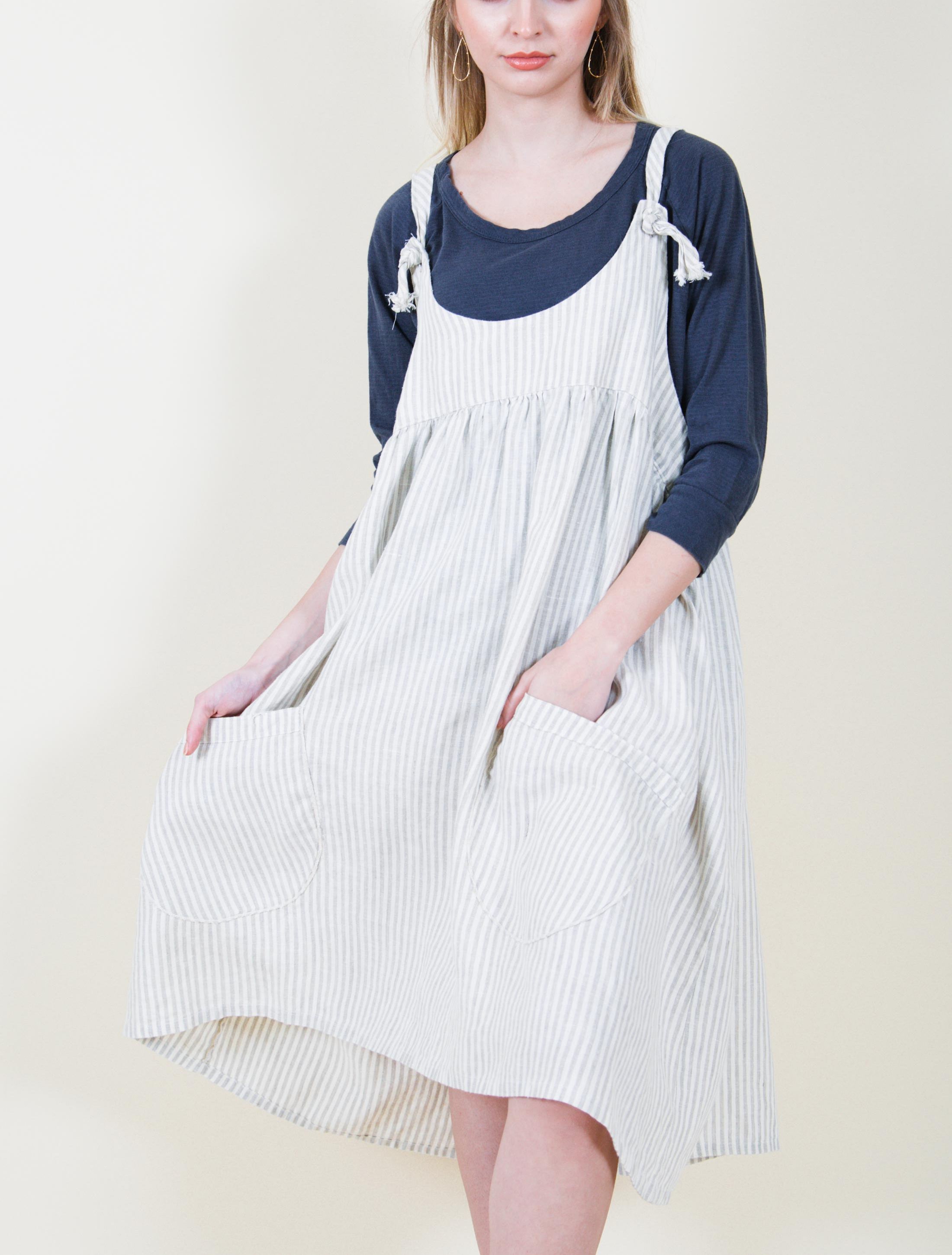 Arminda Pinafore in Linen