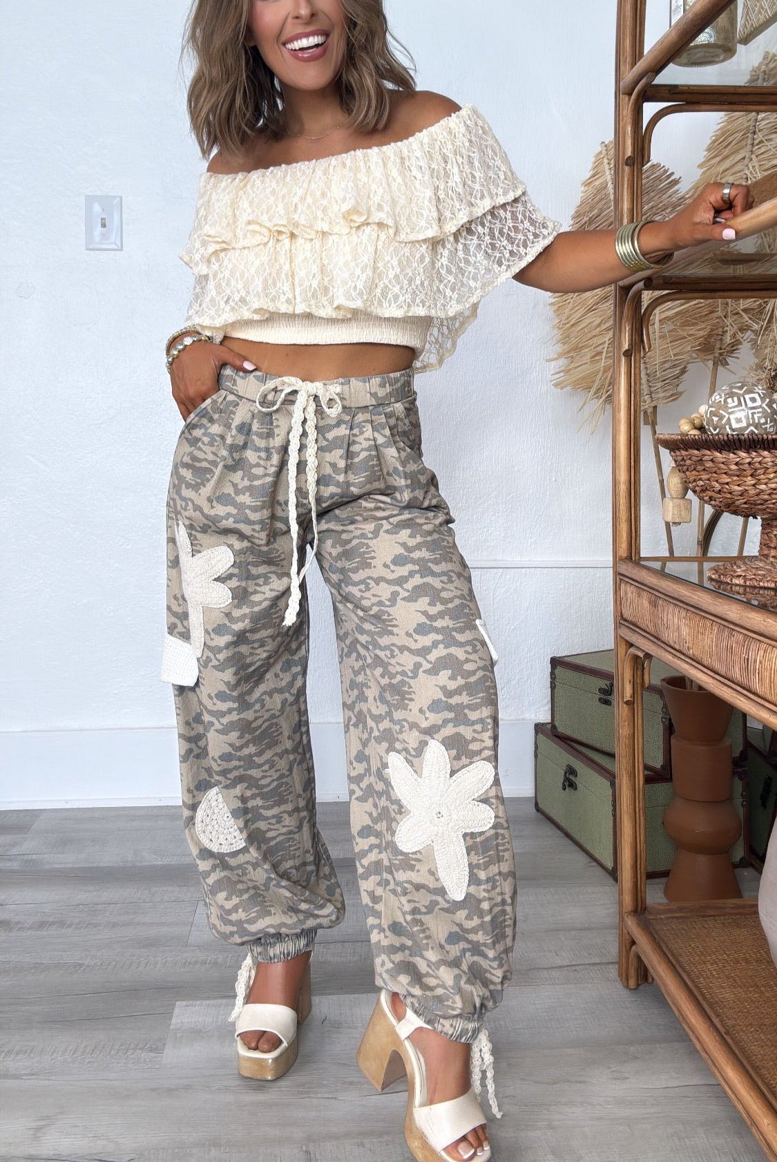 BY TOGETHER: Lucy Lace Off The Shoulder Short Sleeve Tiered Top