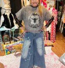 Queen Bee High-Low Black