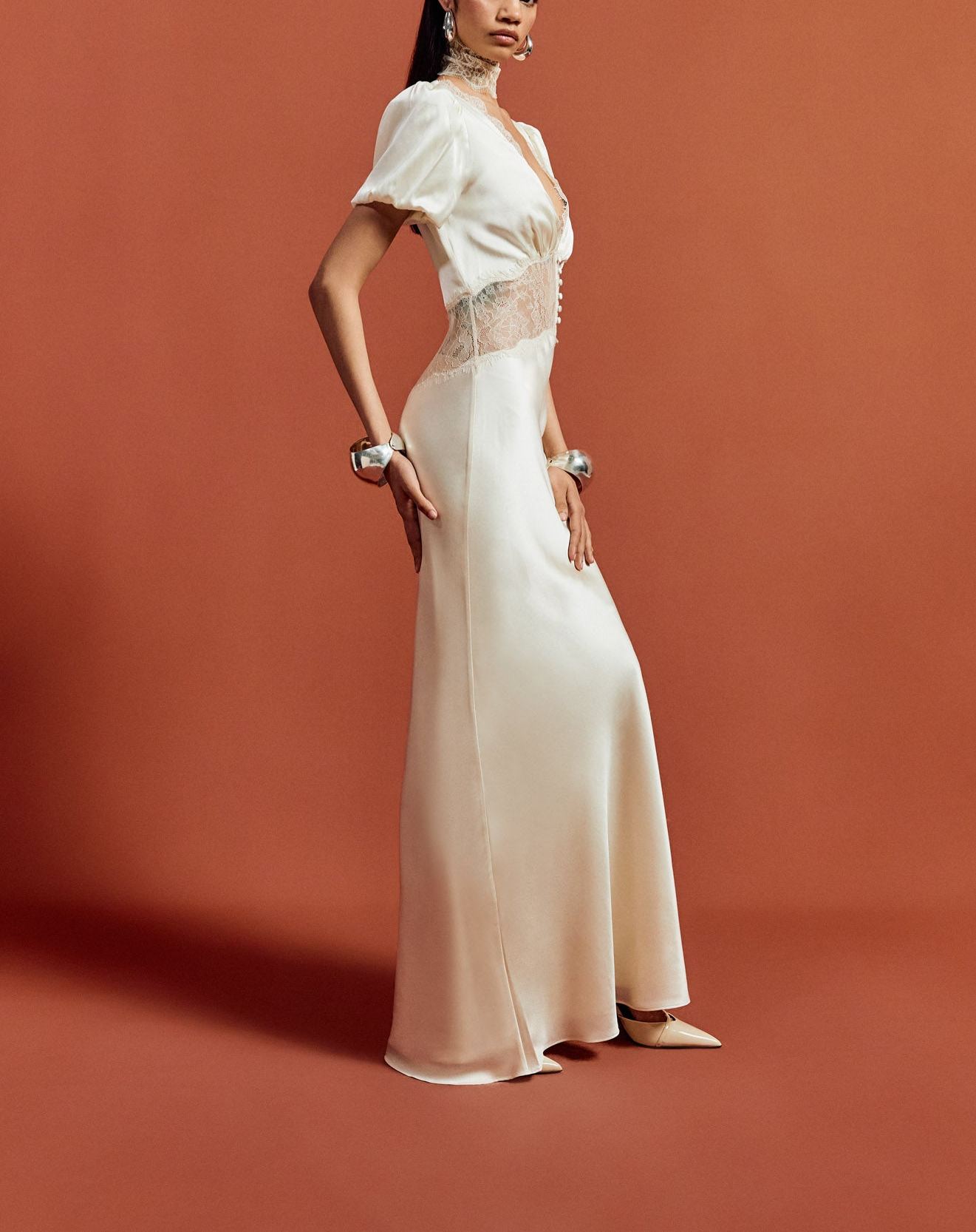 PAVLOVA LONG DRESS IN IVORY SILK SATIN