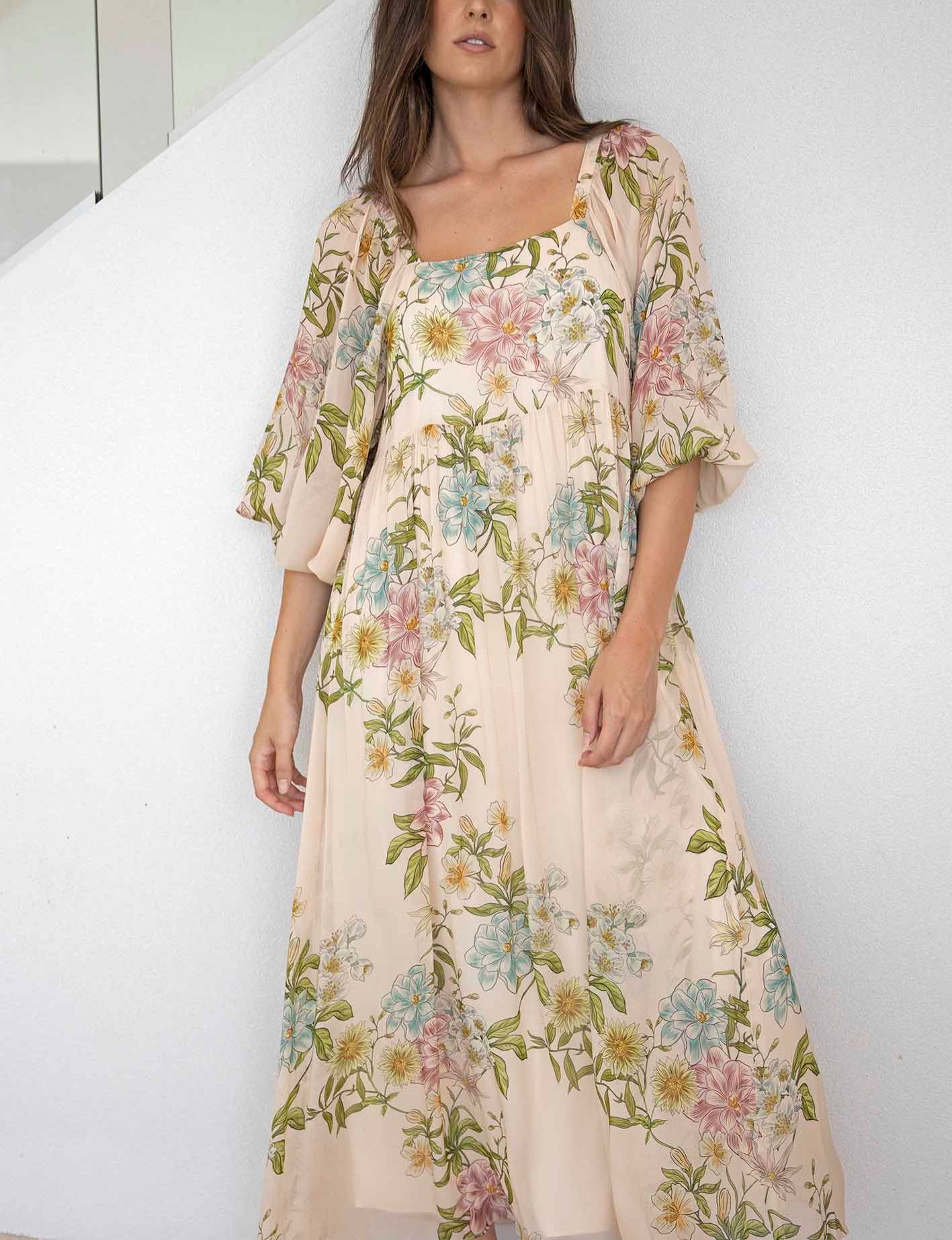 Momento Cream Floral Square Neck Maxi Dress