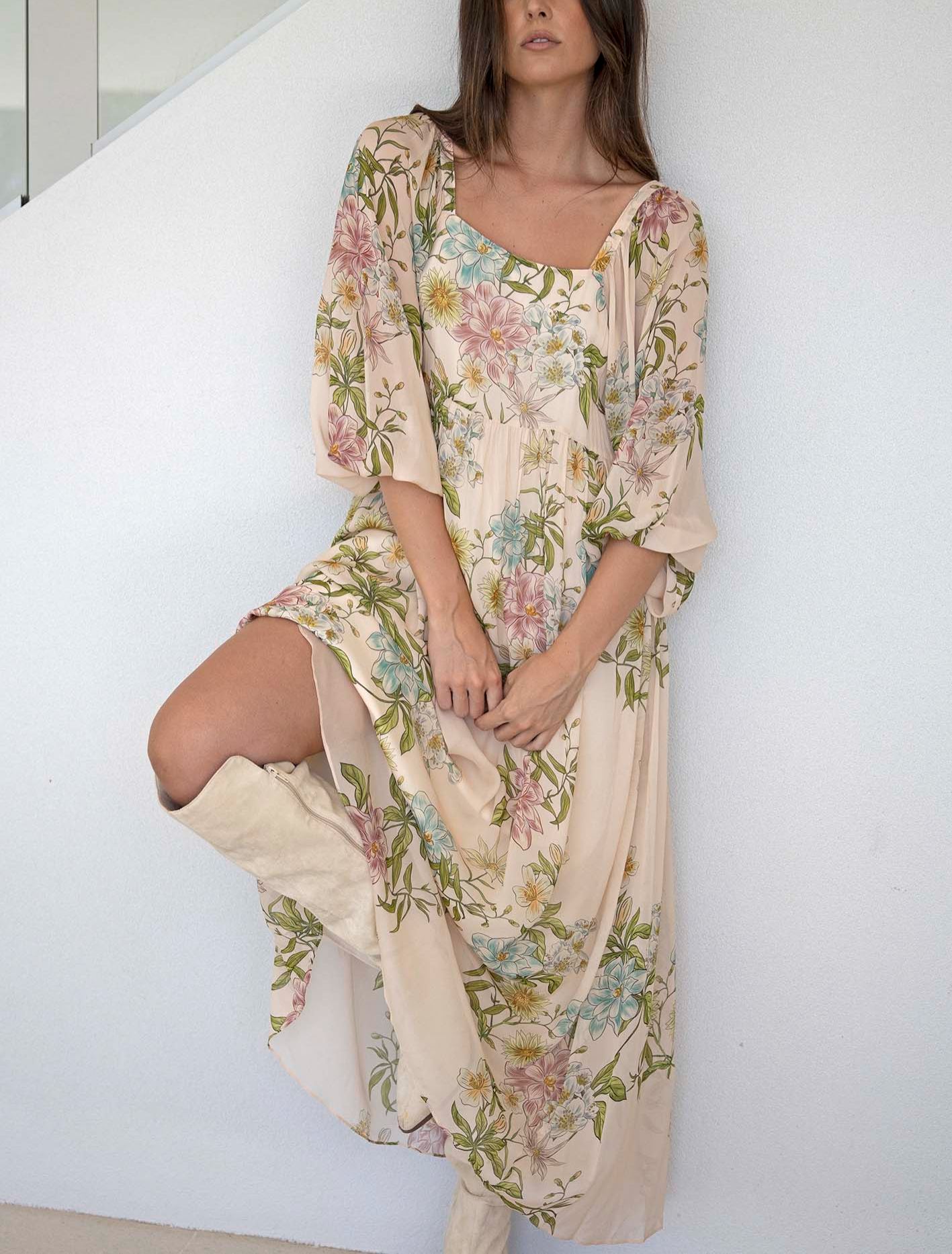 Momento Cream Floral Square Neck Maxi Dress