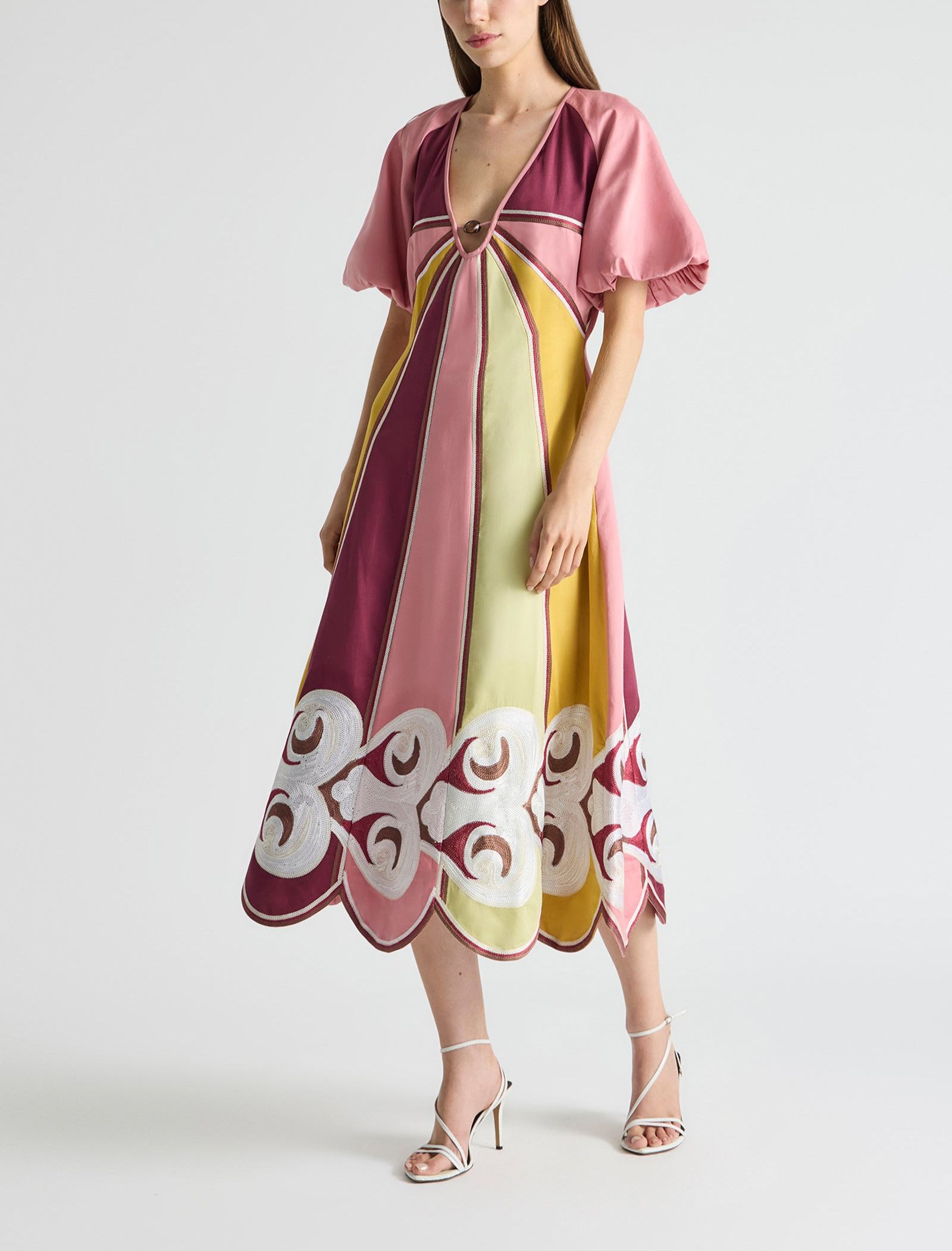 TWIN RIVERS CURVE PANEL MAXI DRESS
