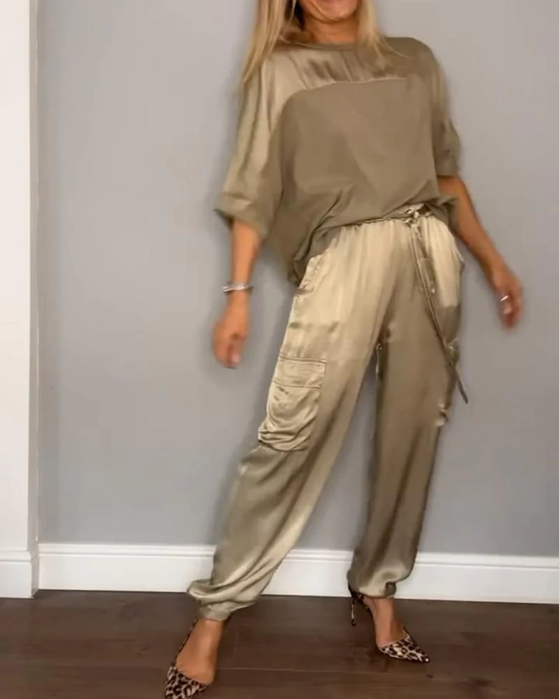 👗Smooth Satin Half-sleeved Top and Pants Set💝