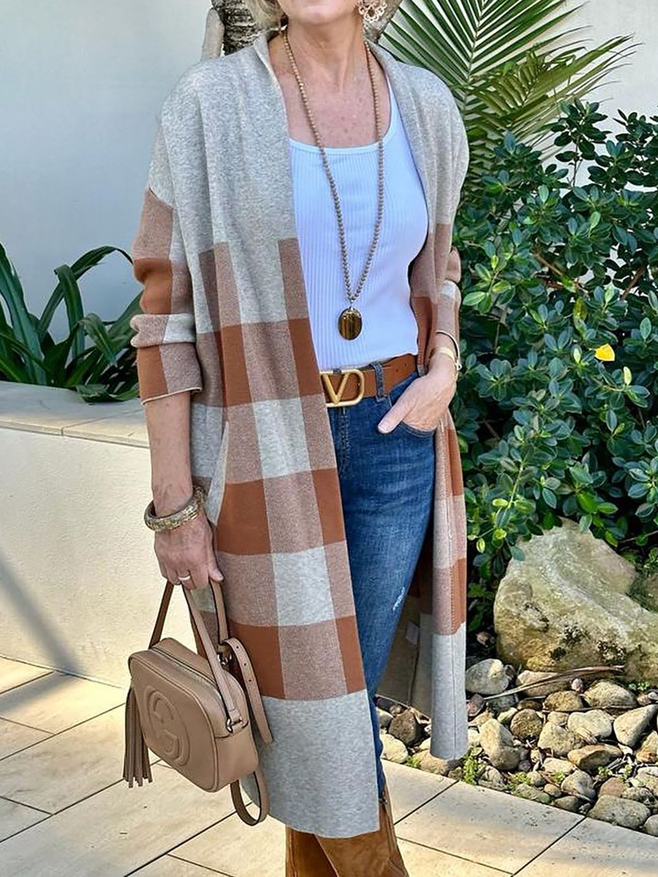 Long Cardigan with Side Pockets is Such An Easy Style To Wear, So Warm and Cosy A Great Autumn Look