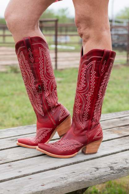 Pointed toe thick heel high-top large size western cowboy boot