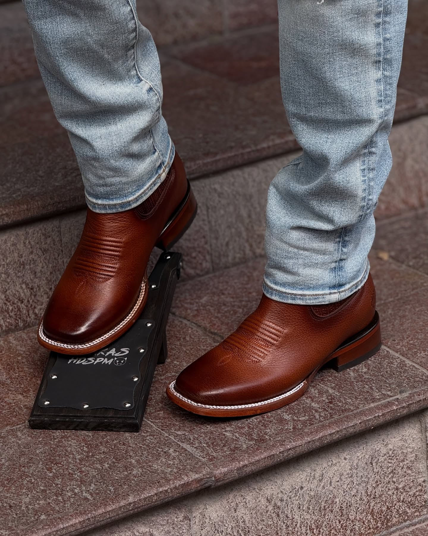 1739901847-DGOTphfuT6--2