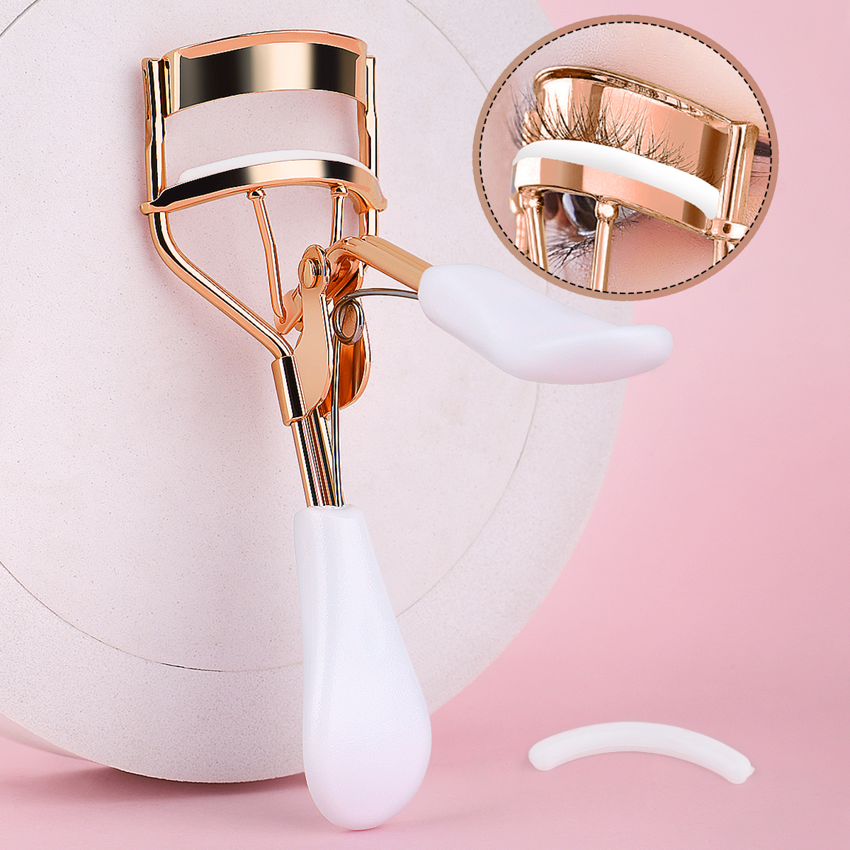 Eyelash curler