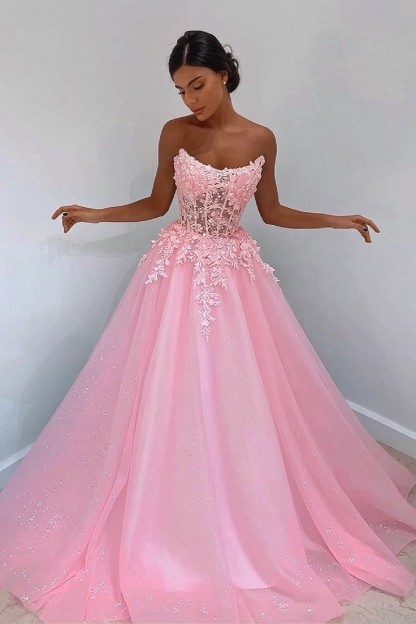 Sexy A-line Strapless Long Prom Dress With Appliques