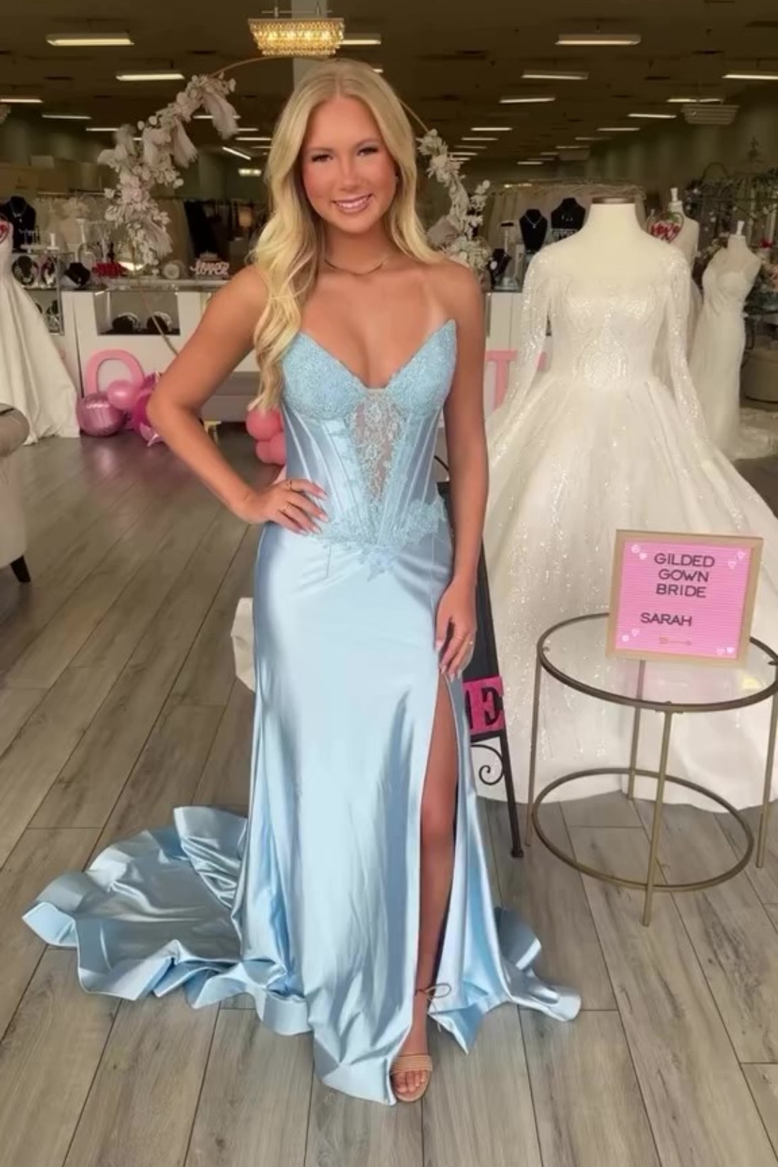 Mermaid Satin V Neck Strapless Prom Dress