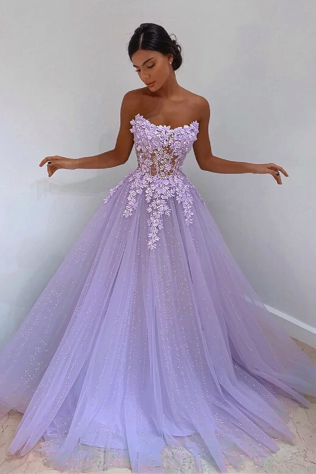 Sexy A-line Strapless Long Prom Dress With Appliques