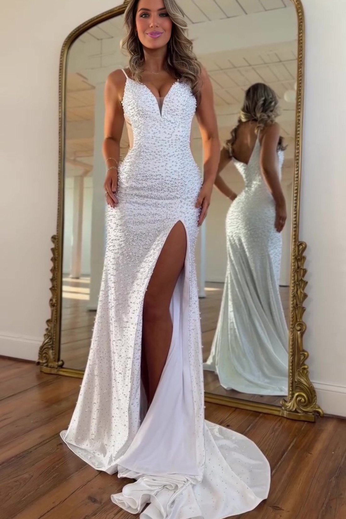 Sexy V Neck Spaghetti Straps Mermaid Long Prom Dress With Pearls